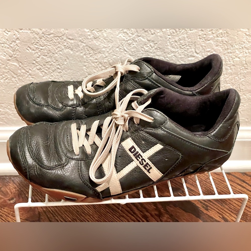 Diesel Womens Black Leather “Avy” Vintage Sneakers Shoes Size 8